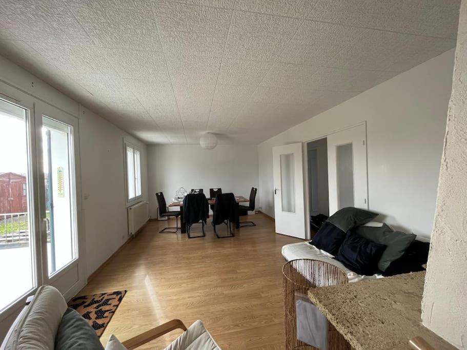 Maisonnette - Jardin Exterieur Champagne-sur-Seine Exterior photo